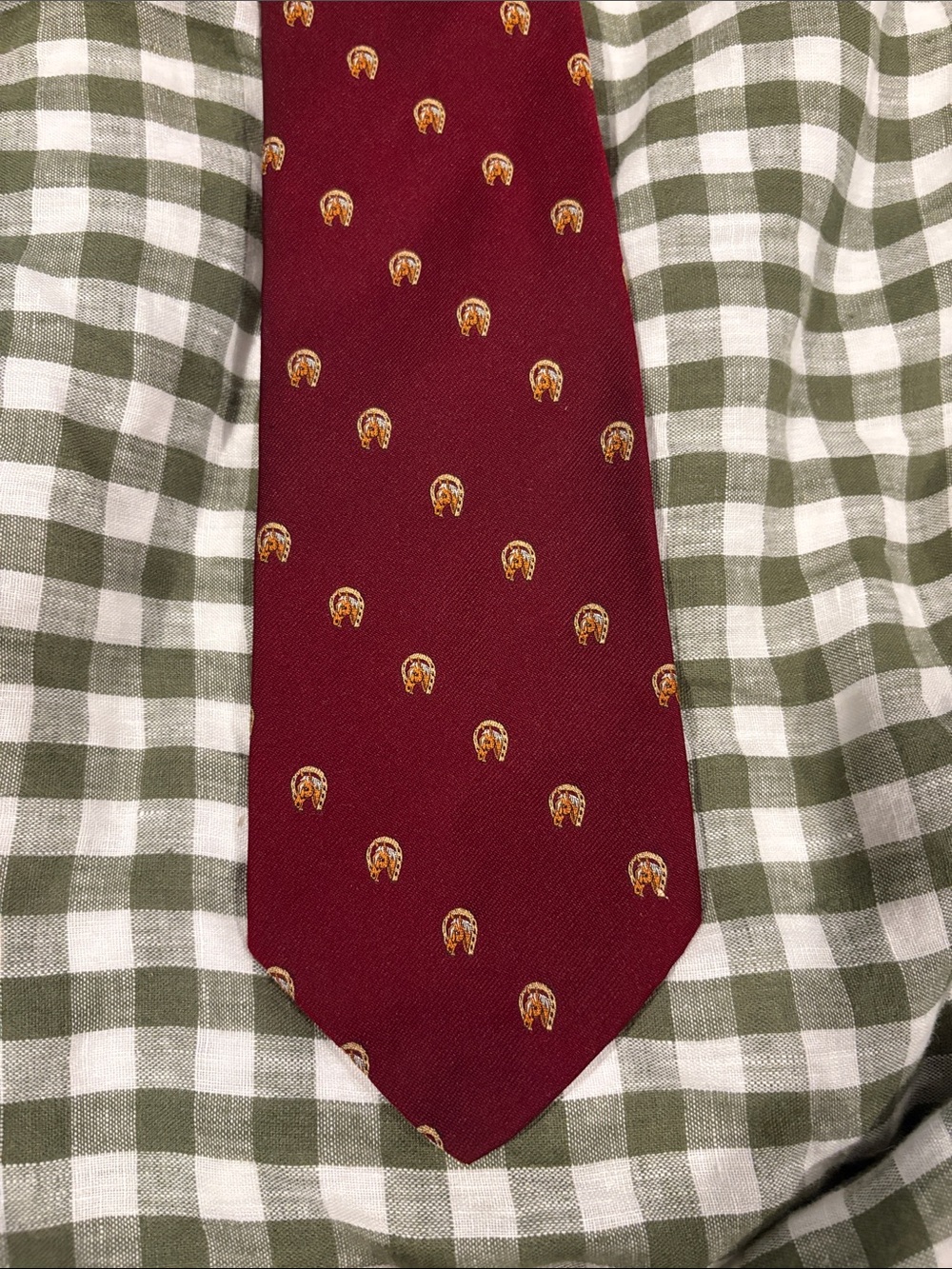 Men's Burgundy Horse Patterned Tie